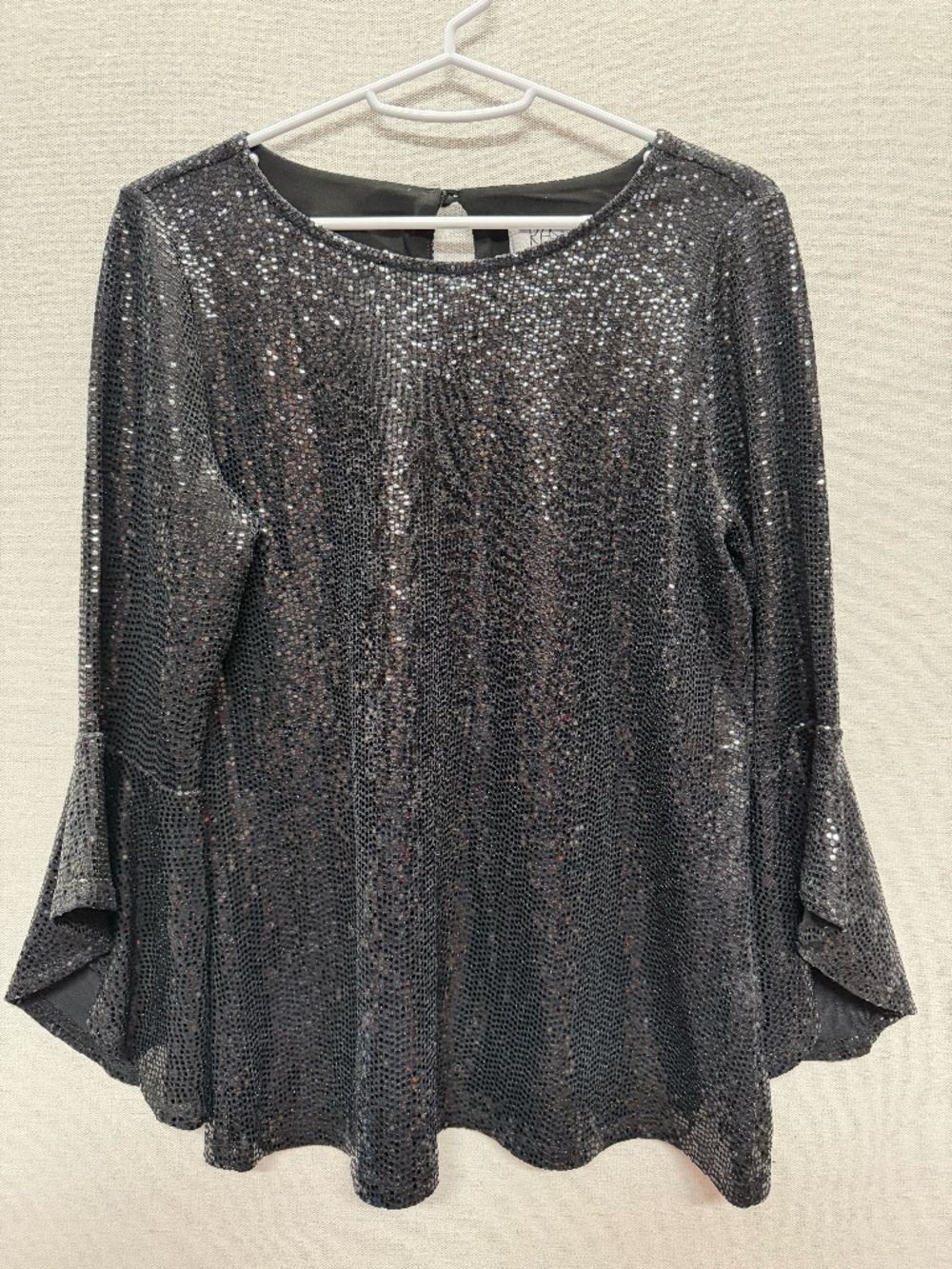 NWT Kasper Bell Sleeve Blouse - size XS
